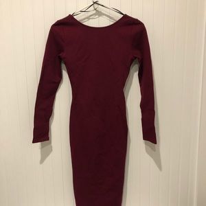 Lulu’s Va Va Voom Maroon Backless Midi Dress